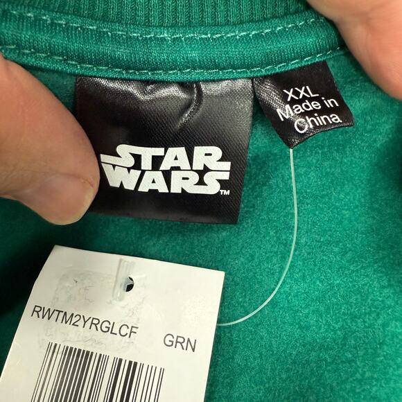 Star War Women’s Sweater size XXL NEW # H326 - Picture 7 of 9